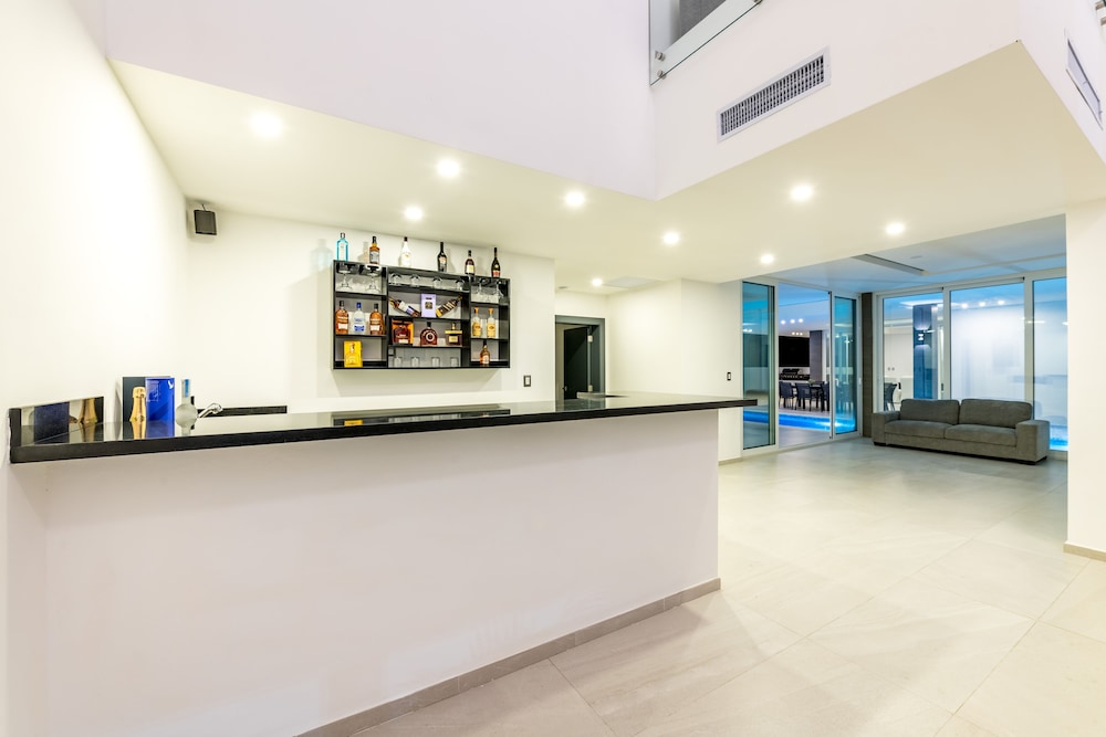 Ultra Modern Villa with Chef & Maid