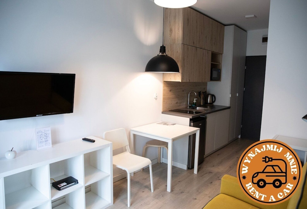 Adler Apartments