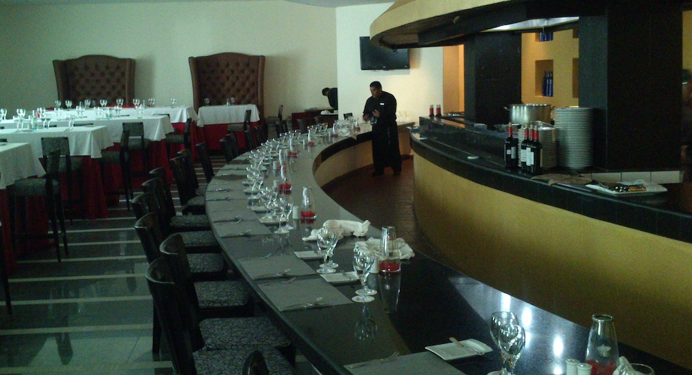 BlueBay Grand Esmeralda All Inclusive - Property Image 2