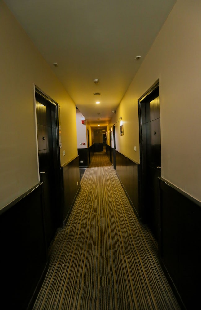 Faridabad Vacations - CS Boutique Hotel - Property Image 3