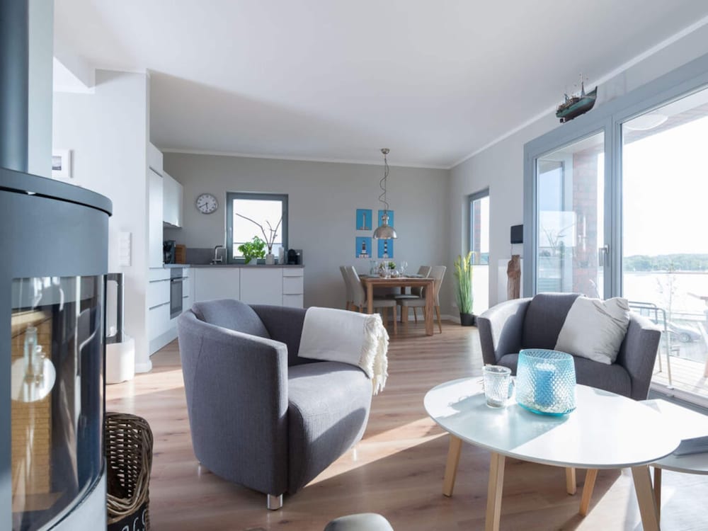 Holiday Apartment 11deg East