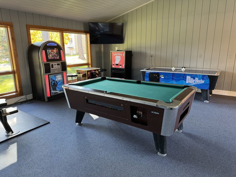Mohican Resort Motel
