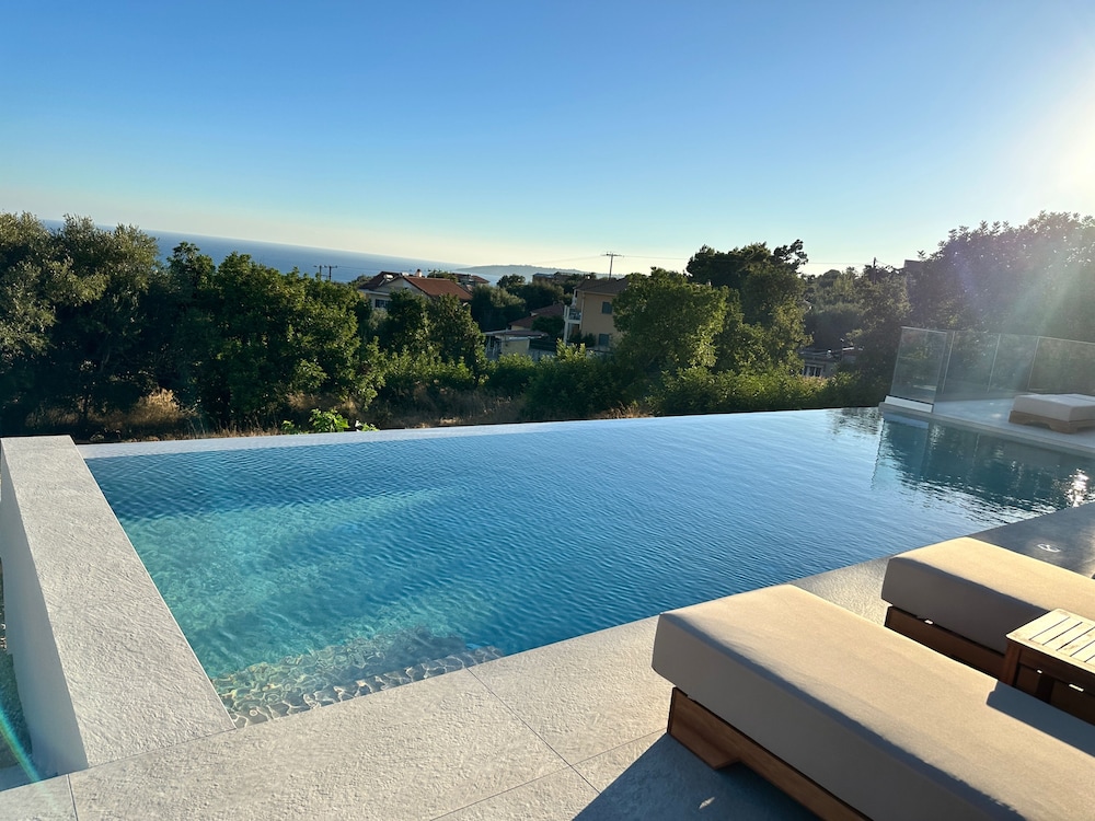 Seaview Serenity Villa in Kefalonia