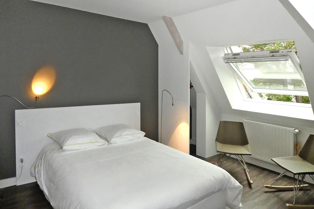 Holiday Home in Carnac Near Sandy Beach