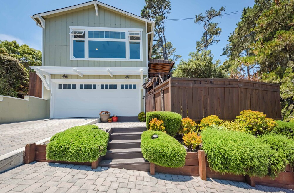 Moonglow Cottage