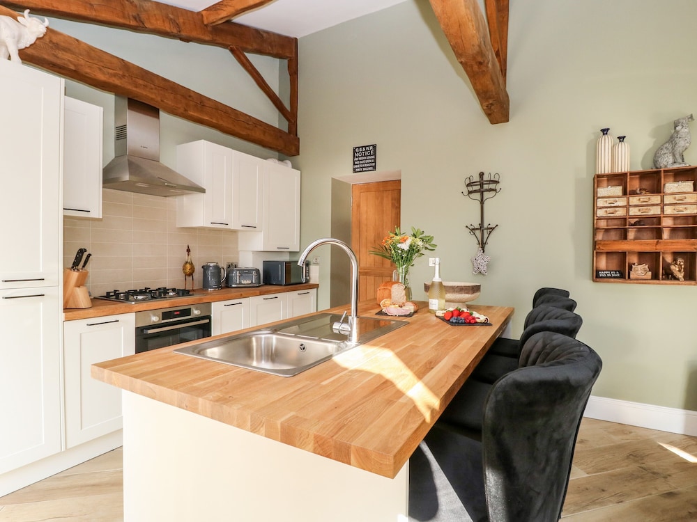 Snave Cottage