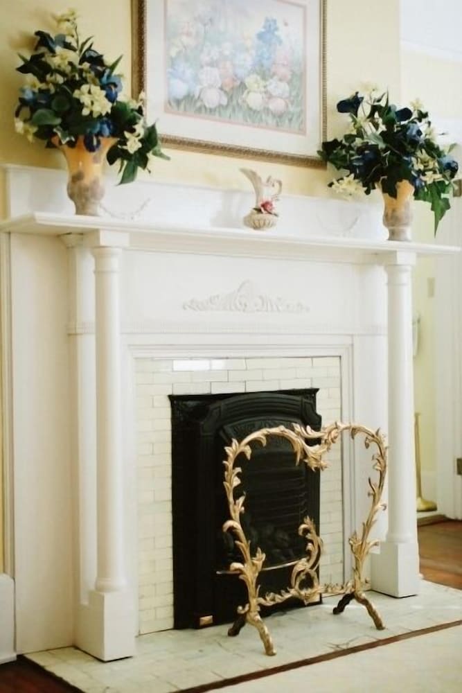 Chestnut Street Inn B&B