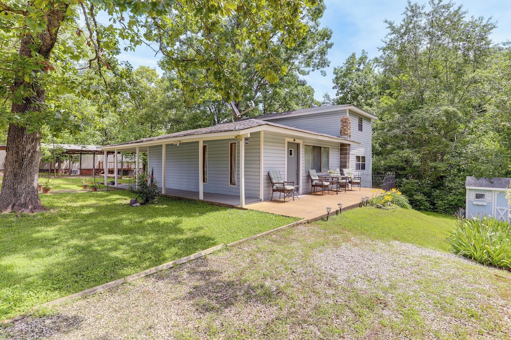'the Lakehouse' Lovely Wappapello Country Home! view 5