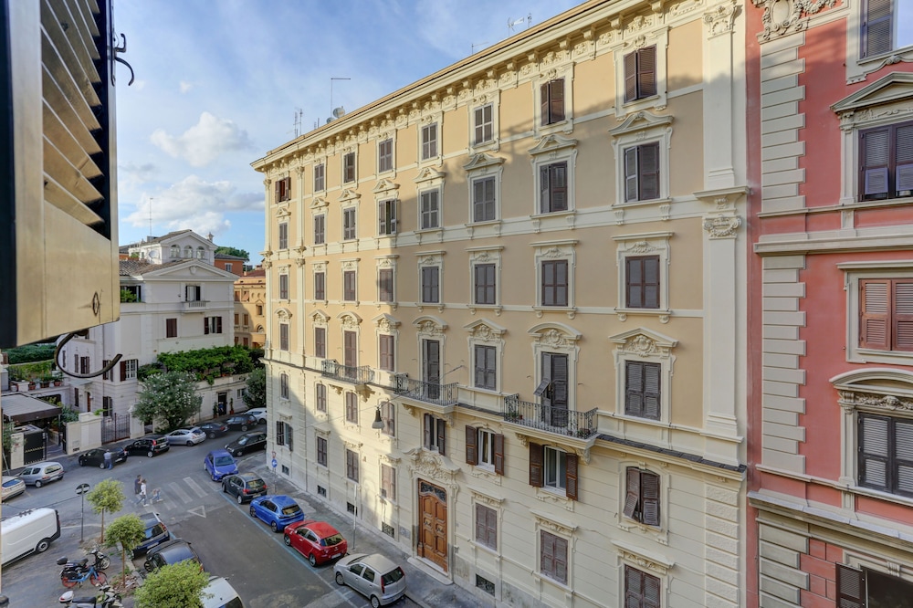 Colosseo Green Park – Home and More