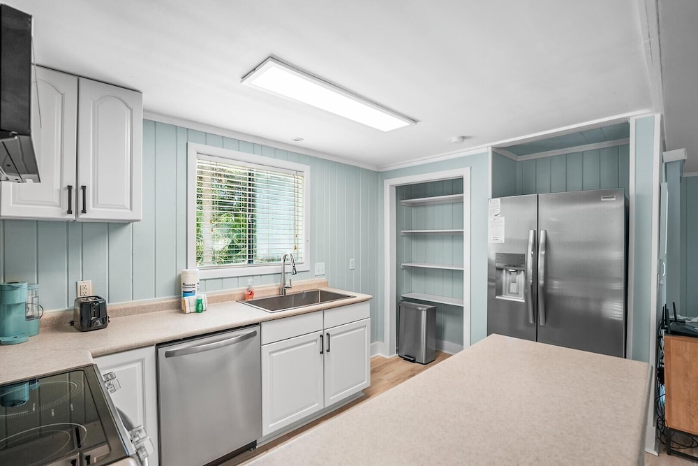 Coastal Comfort at 101 Sea Otter - Fripp Island Retreat