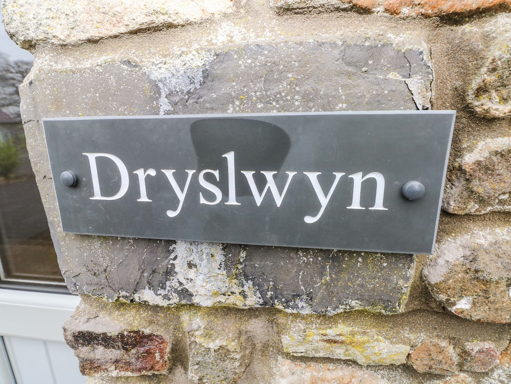 Dryslwyn Cottage