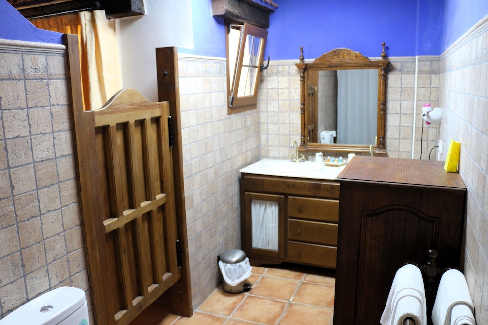 Photo 33
