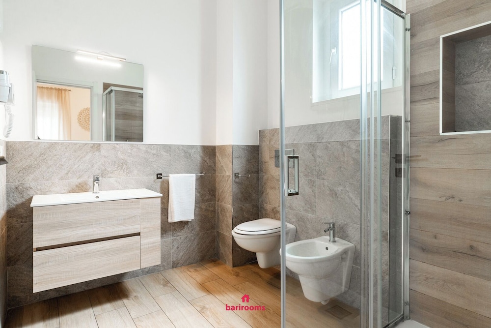 Barirooms Picca 24