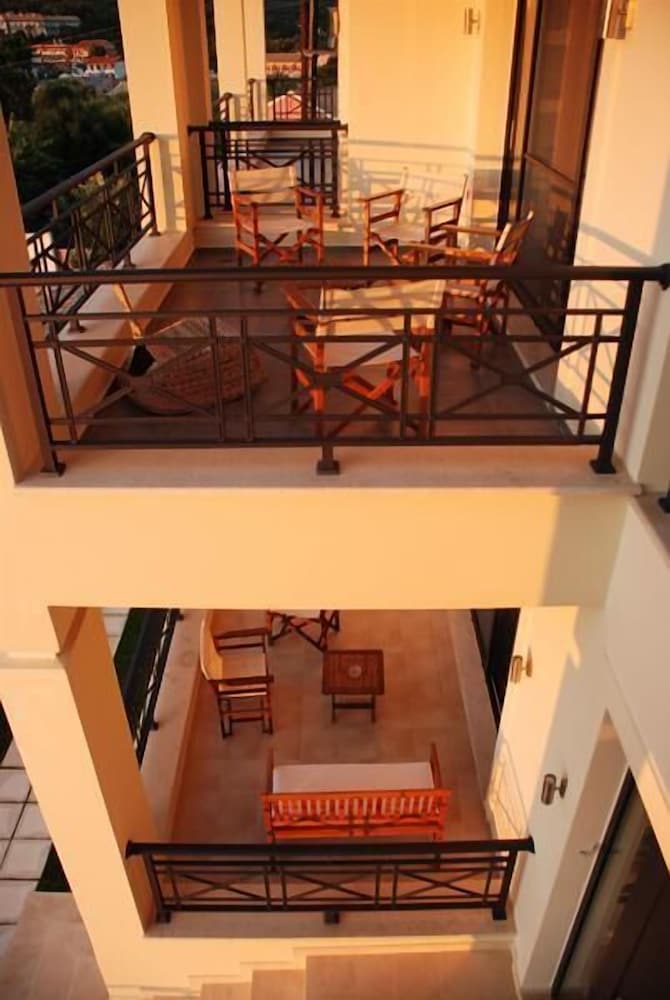 Sugar and Almond - Luxury Apartments