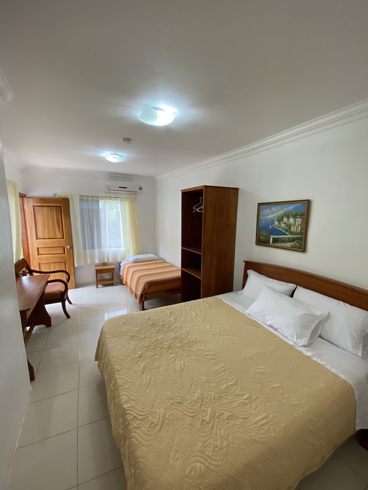La Peregrina Bed & Breakfast