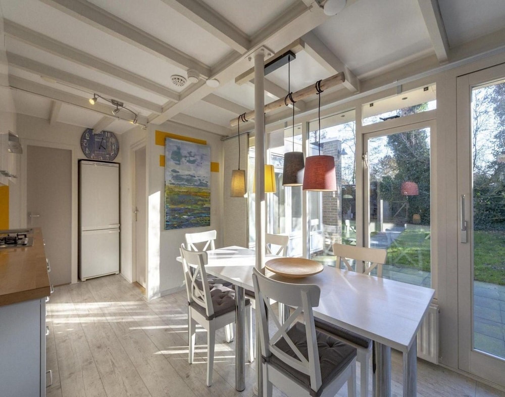 Nice Bungalow Near Beach for 5 Guest