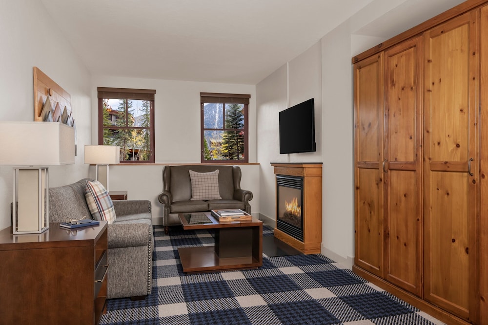 Lake Tahoe Vacations - Marriott Grand Residence Club, Lake Tahoe - 1 to 3 bedrooms Pent - Property Image 38