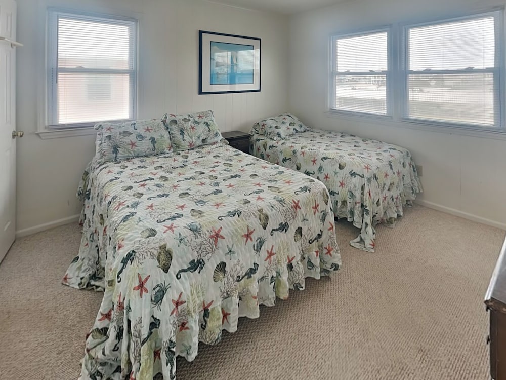 Bright's Beach Front by Topsail Realty