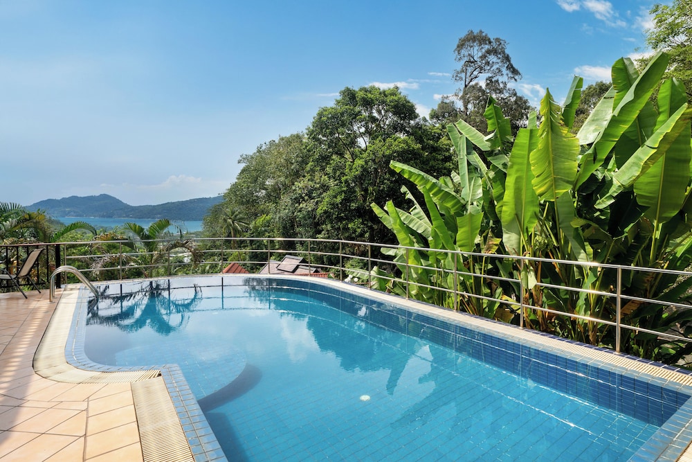 Emerald Hill Villas