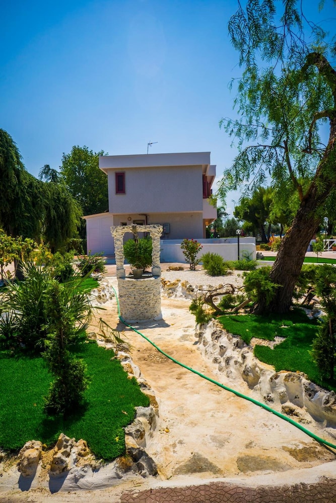 Paradise B&B