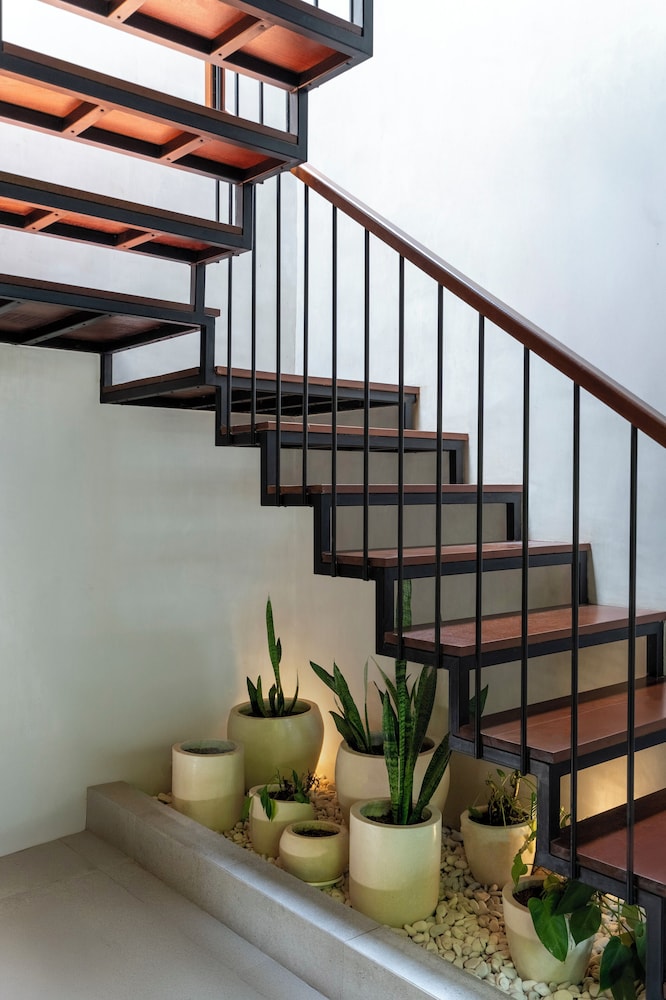Raya Villa by Betterplace