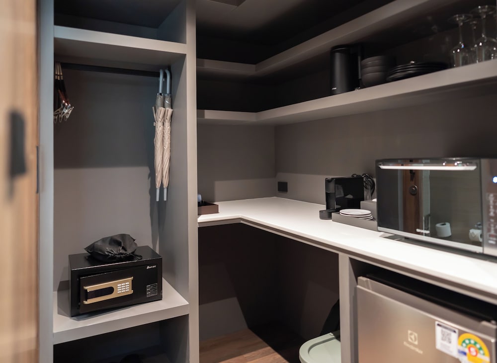 Timber Society Boutique Hideaway