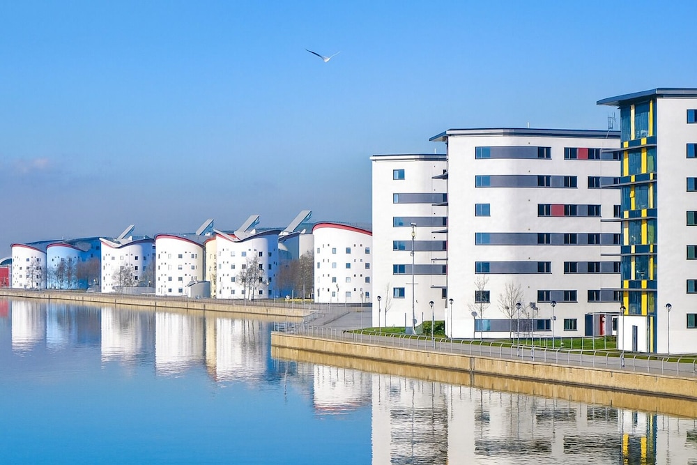 Home At City AirPort Excel EastLondon UN