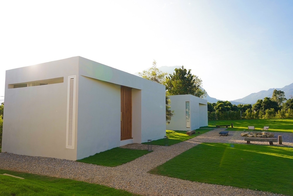 Mist Villa
