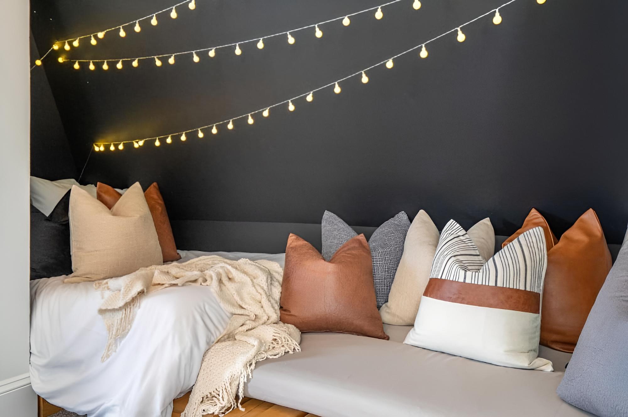 Cranbrook Vacations - The Prohibition No Service Fees Heritage Home - Property Image 1