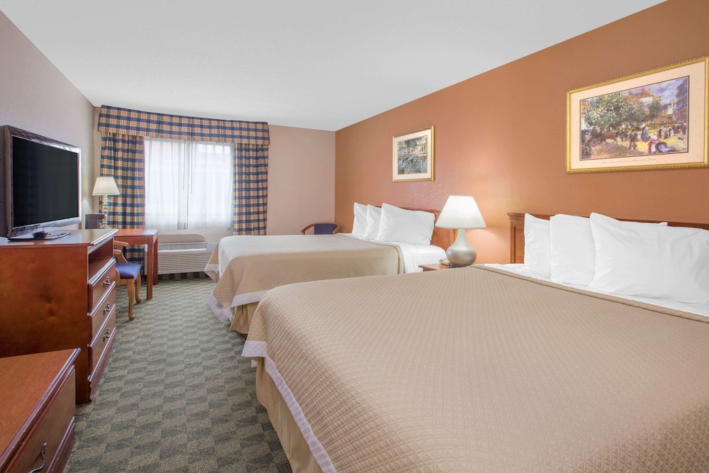 Days Inn by Wyndham Hillsdale - Property Image 15