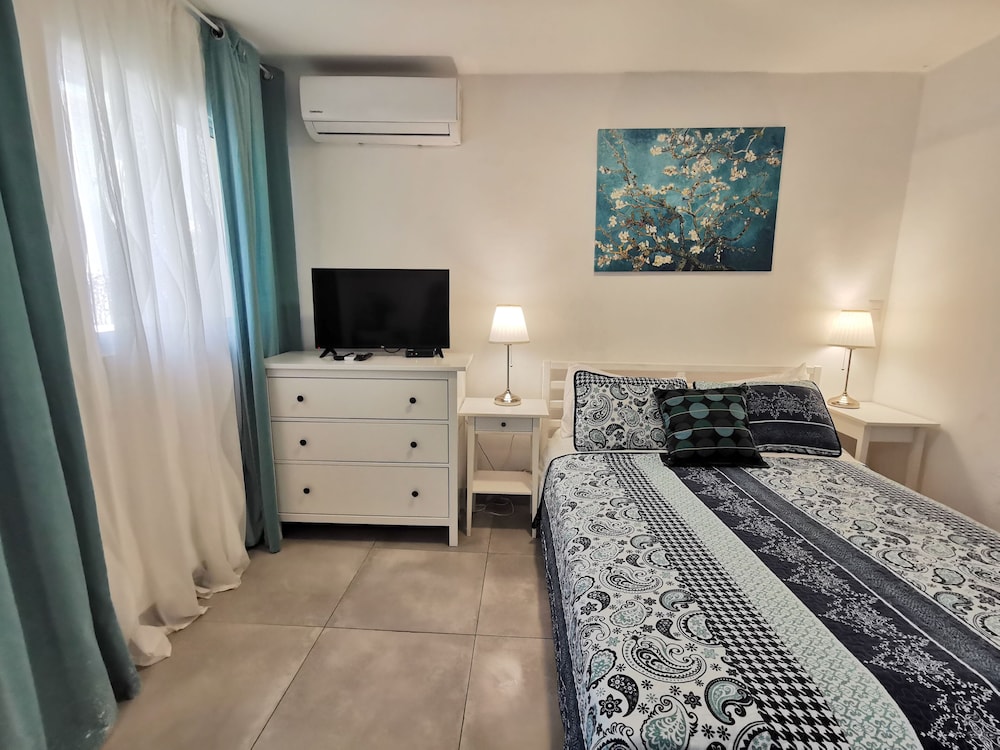 Los Corales Tropical Beach Resort & SPA