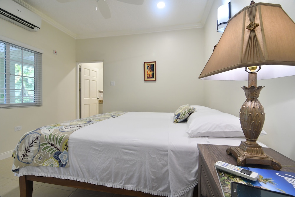 Centrally Located Guest Apartments III