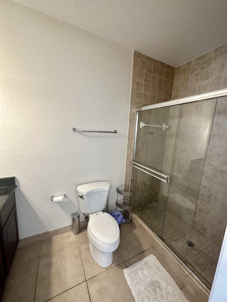 Grand 3BR Luxury Condo Resort Style Near Disney
