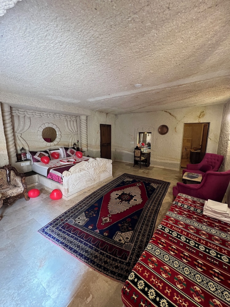 TATLI KAYA OTEL