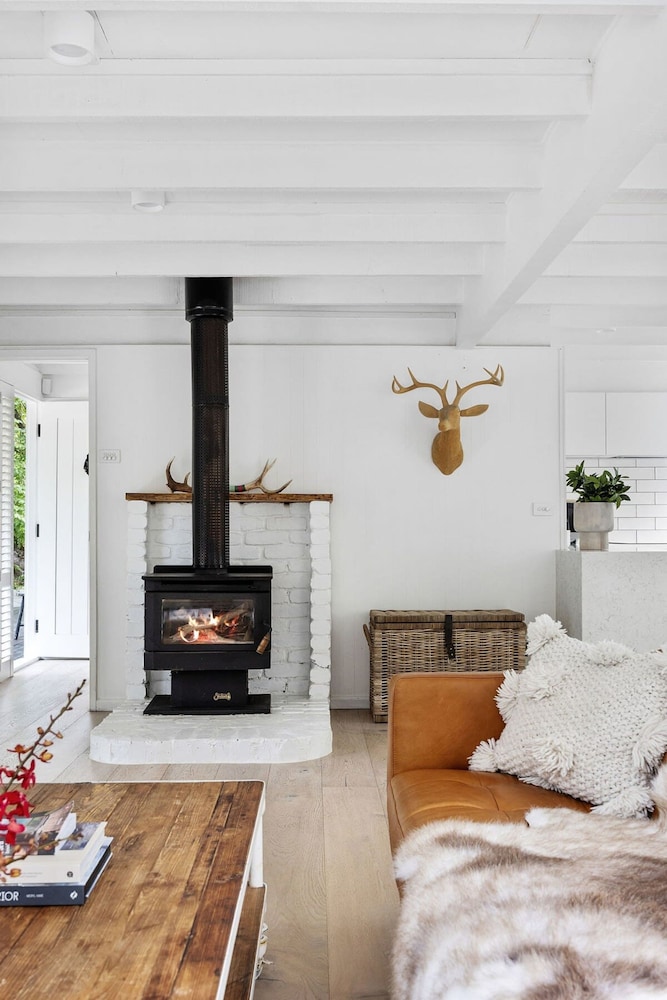 The Coast Country Cottage