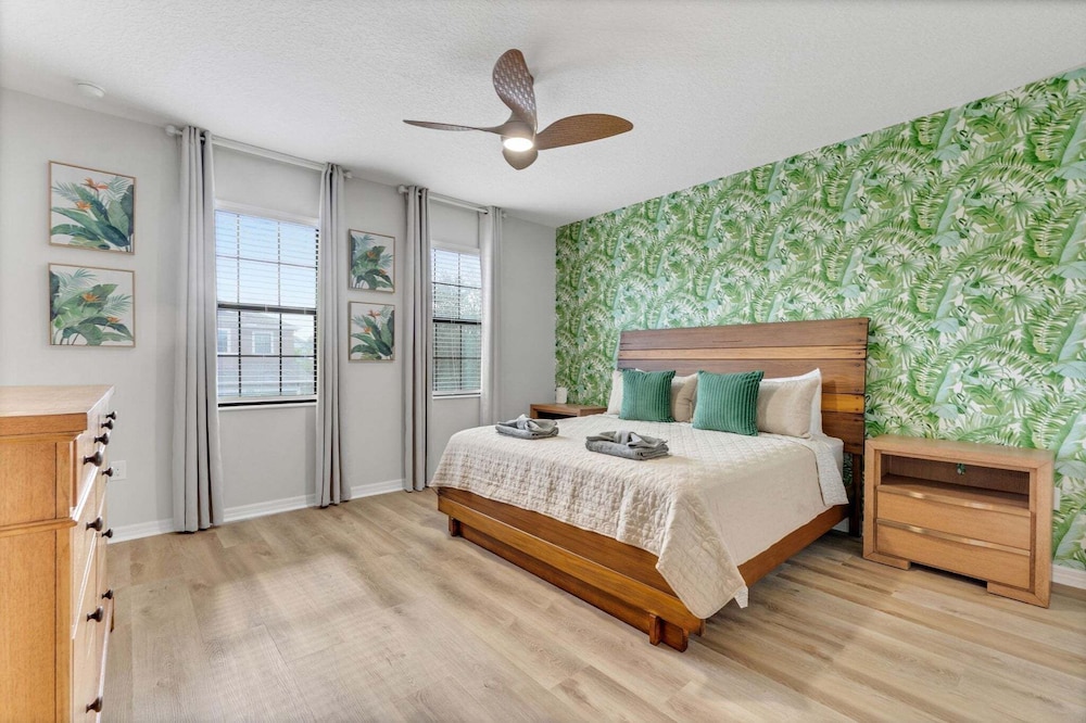 2311vd-providence 5 Bedroom Home