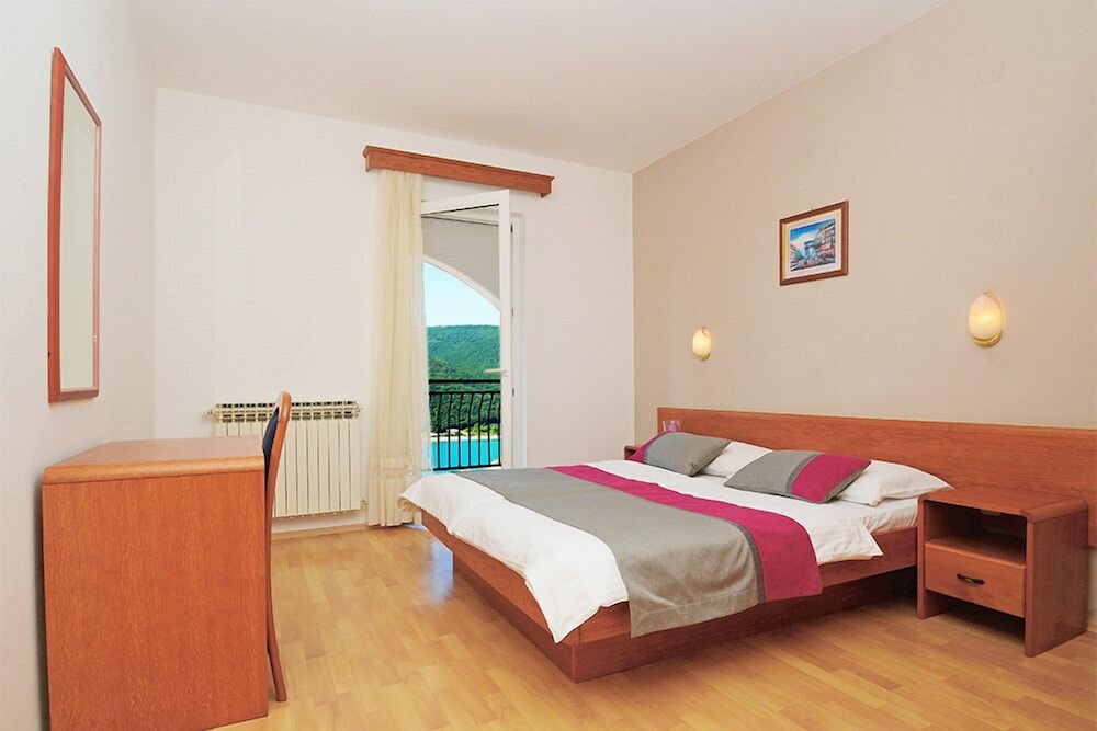 House Adrijana