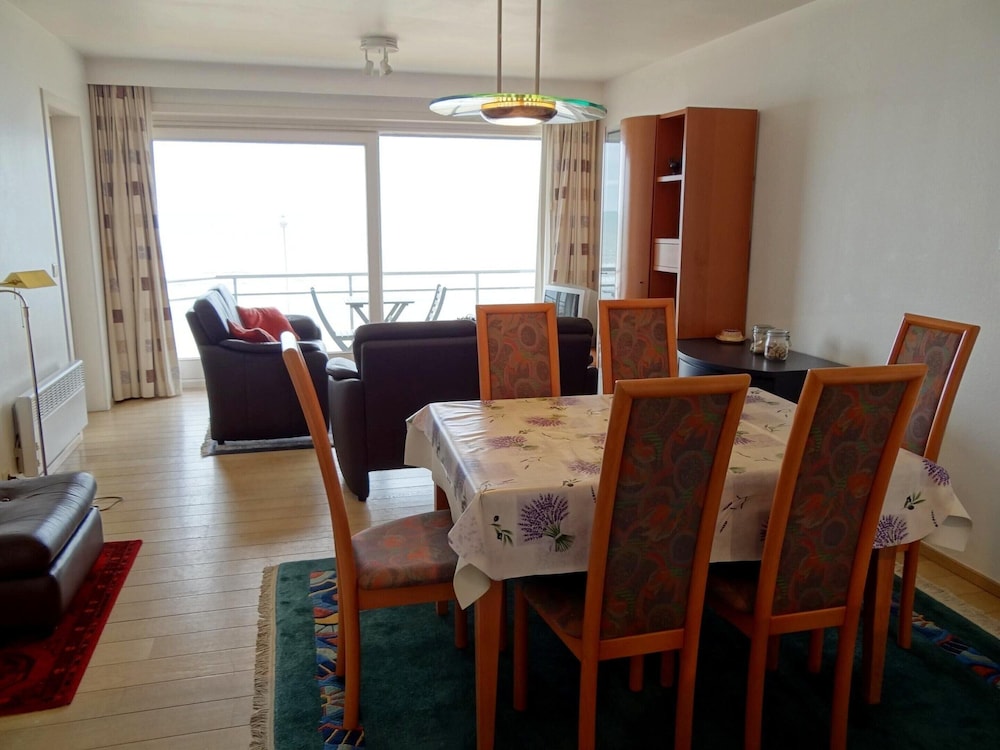 Apartment in Nieuwpoort With Coastal Views
