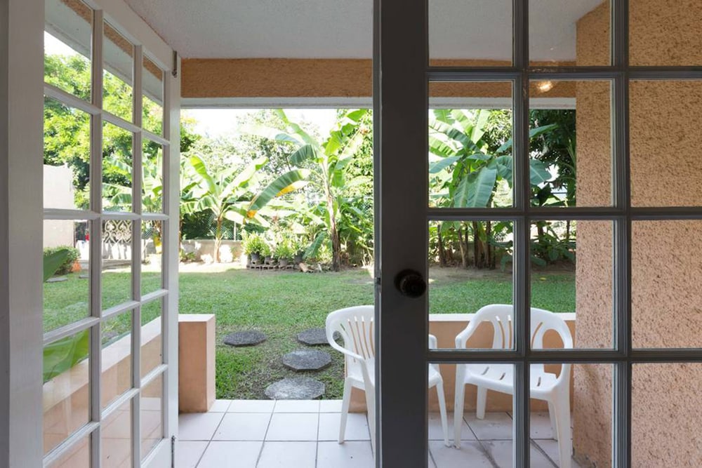 Kingston Most Centrally Located One Bdrm