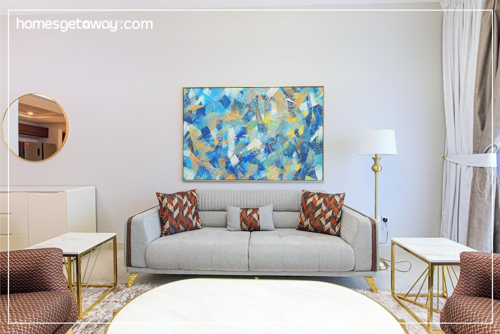 Luxurious 2BR Maids Eleganz Apt