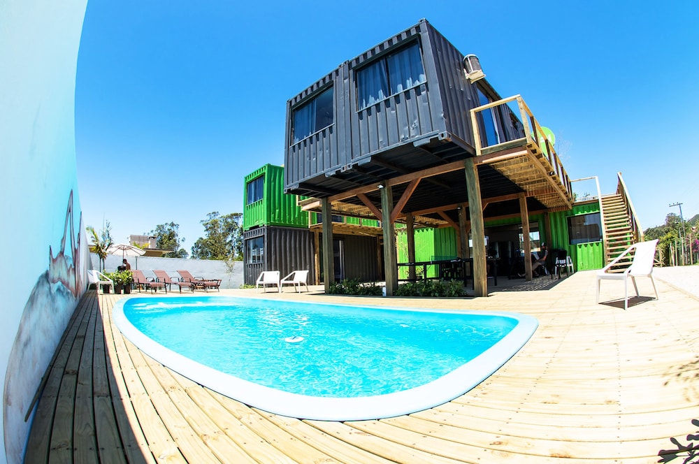 Innbox - Praia Do Rosa - Hostel