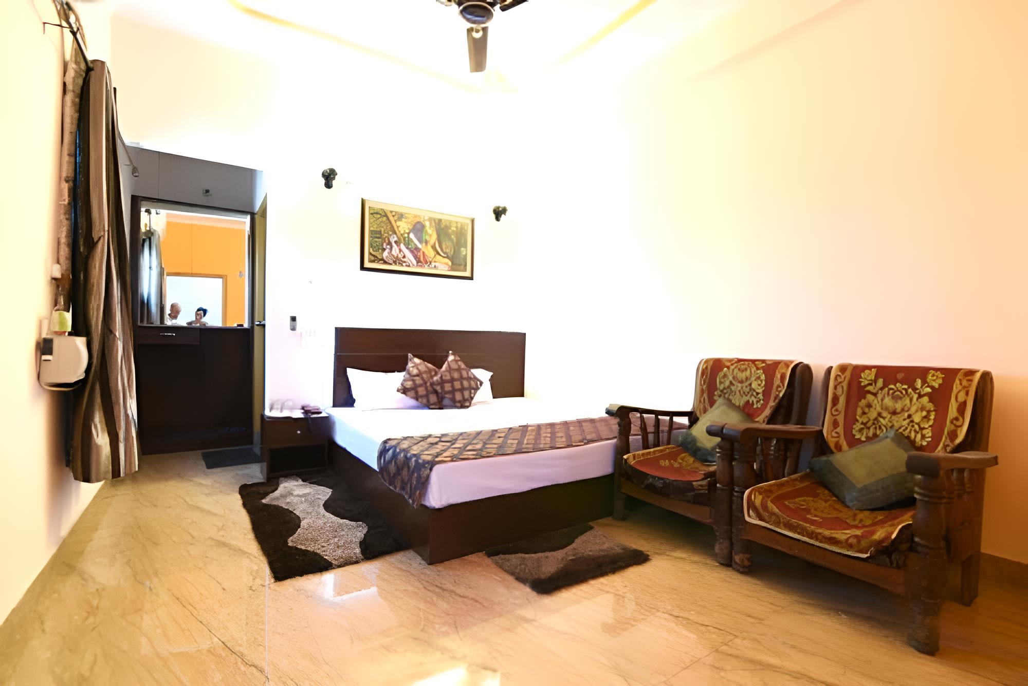 Goroomgo D S Residency Varanasi view 3