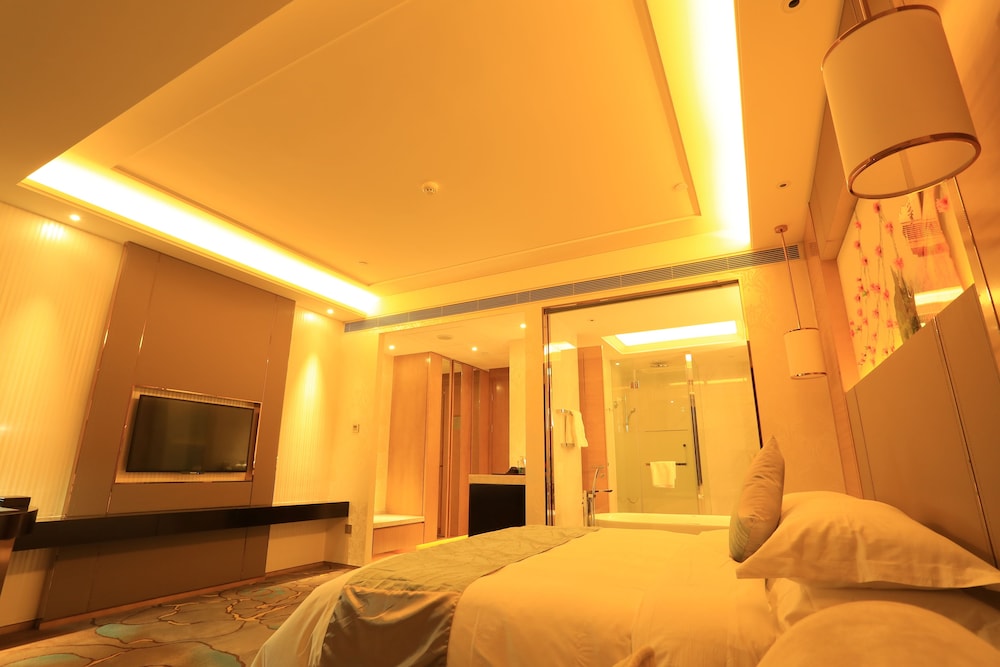 Ramada Yiyang Taojiang