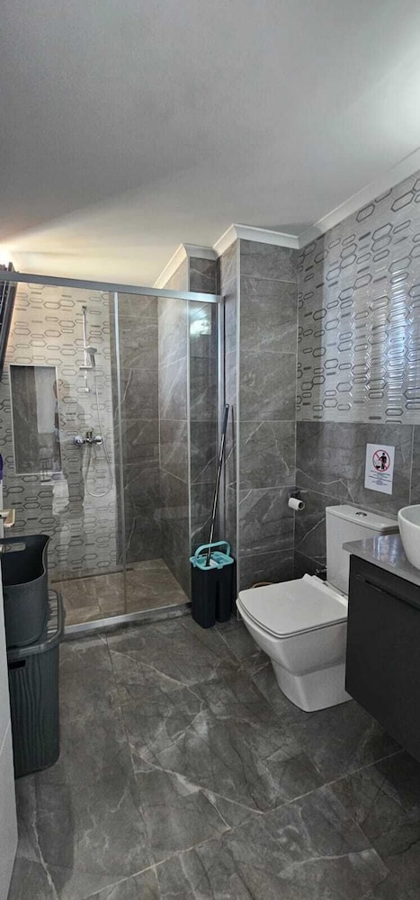Riverside Life Residences