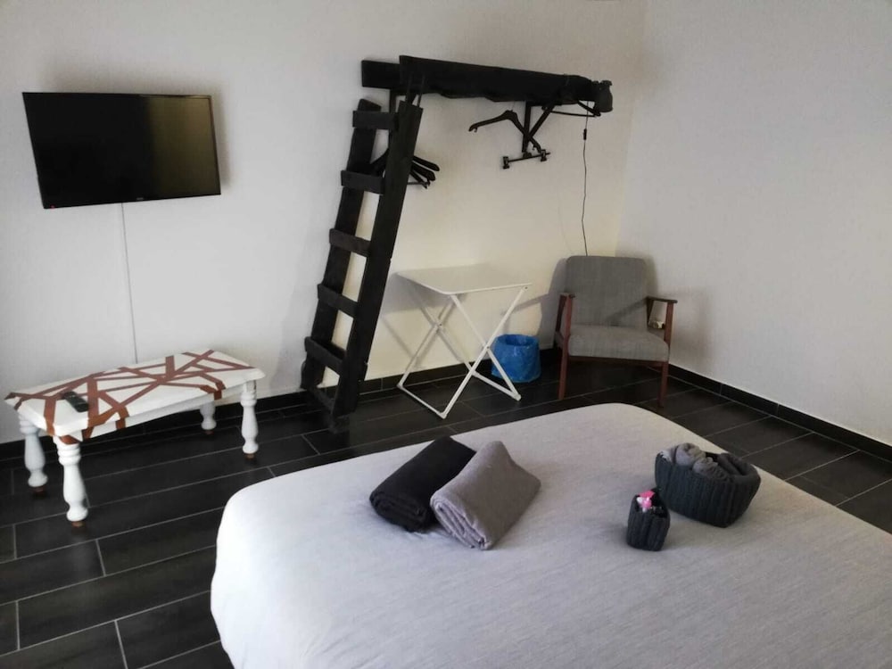 Bed and breakfast Style