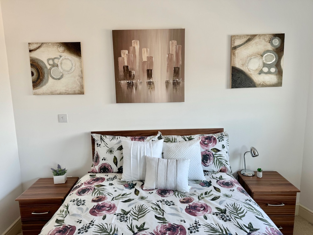 Meridian Tower Apartment in Swansea
