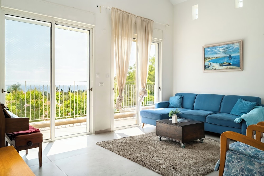 Rosh HaNikra Garden Villa by Sea N' Rent