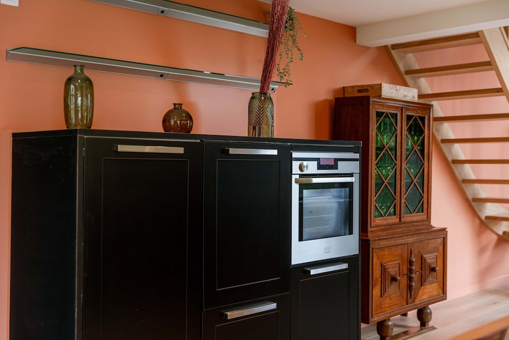 Vacation Home for 6 Person and Beautiful Garden