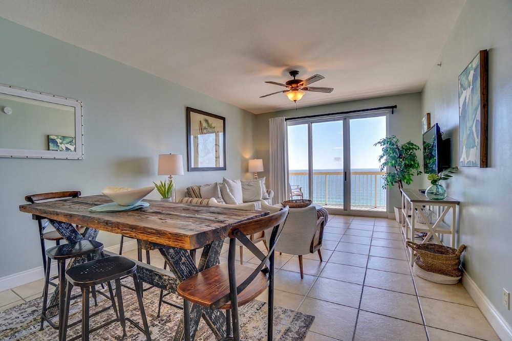 Calypso Beach Resort by Panhandle Getaways