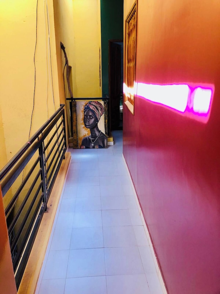 Fadidi House